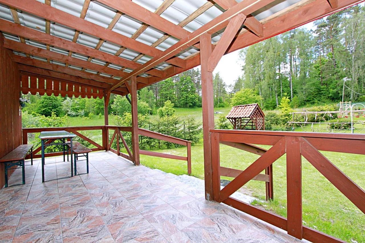 Domki Wczasowe Mazury - Ferienhaus Masuren - Do 12 Osob - Idealny Dla Grup Dluzek Exterior photo